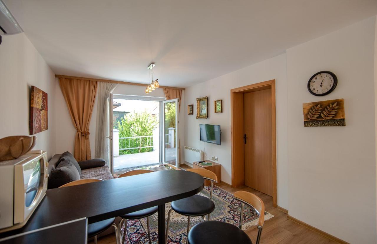 Apartman Mira Σαράγεβο Εξωτερικό φωτογραφία
